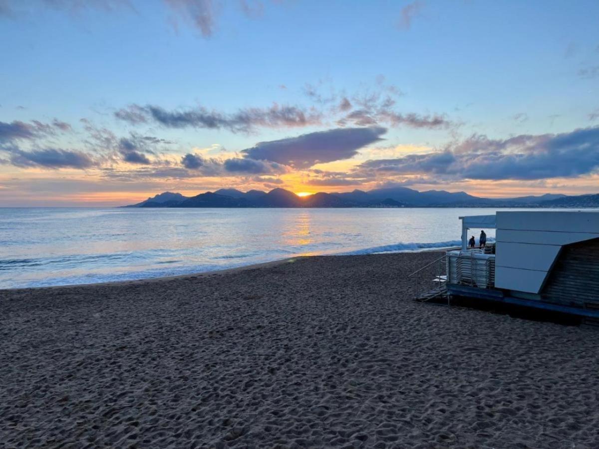 Bright And Elegant Renovated Two Rooms - Near Suquet Cannes Eksteriør bilde